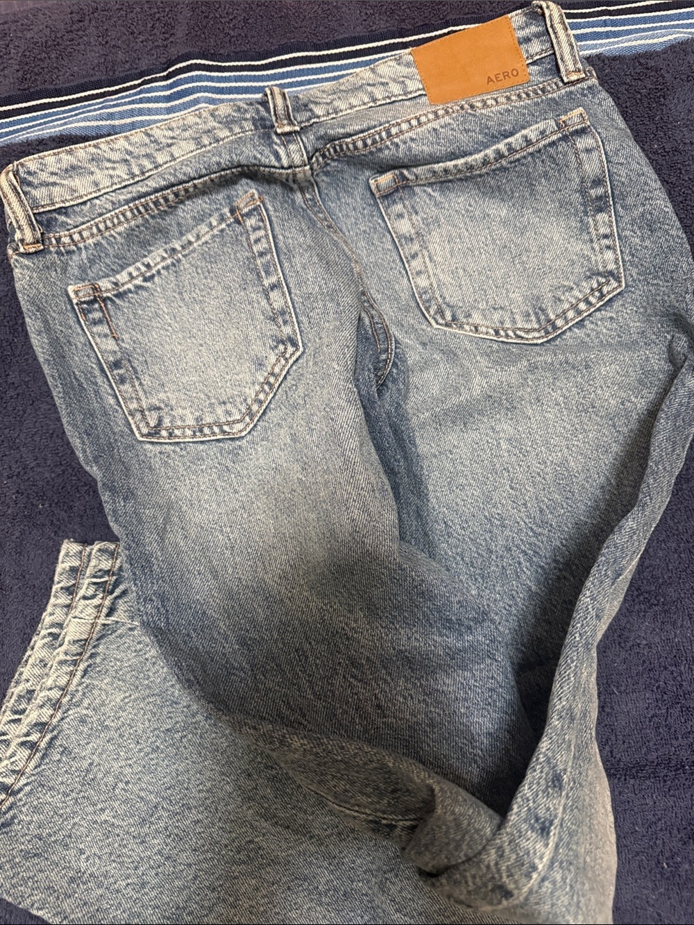 Aeropostale Low Rise Baggy Light Blue Straight Leg Jeans size 00 Short - Picture 6 of 16